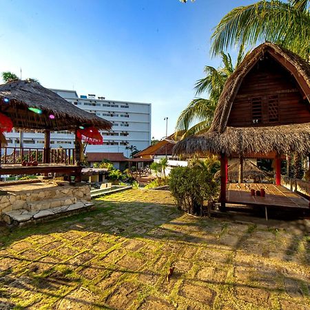 Aruna Senggigi Resort & Convention Мангсит Экстерьер фото