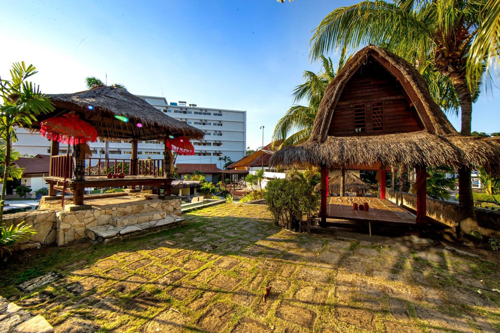 Aruna Senggigi Resort & Convention Мангсит Экстерьер фото